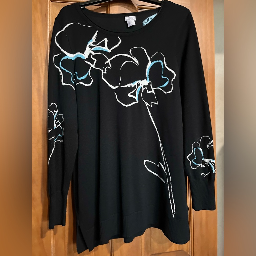 Chicos sweater never worn size medium